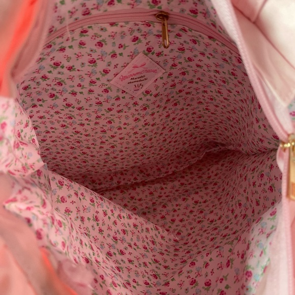 One Left! MARRONCREAM-VERY RARE (NWT) Zipped Pink Canvas Tote Bag with a Ribbon. - Picture 3 of 16